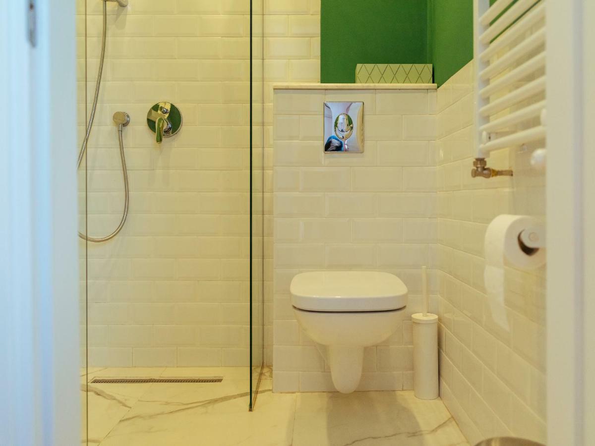 Boutique Luxury Flats - La Maison Du Petit Paris บูคาเรสต์ ภายนอก รูปภาพ