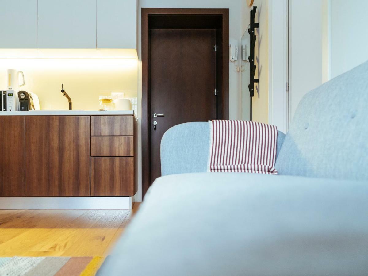 Boutique Luxury Flats - La Maison Du Petit Paris บูคาเรสต์ ภายนอก รูปภาพ