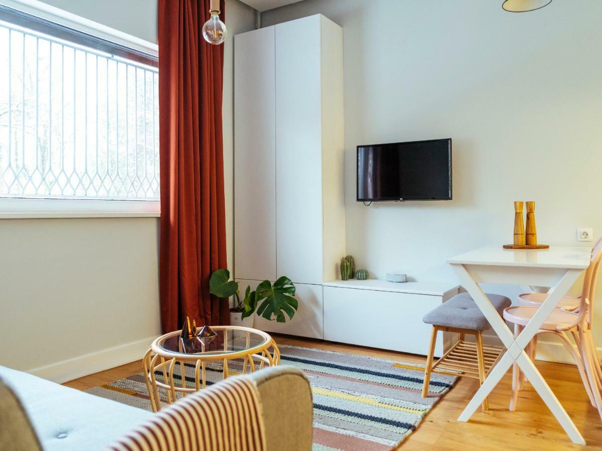 Boutique Luxury Flats - La Maison Du Petit Paris บูคาเรสต์ ภายนอก รูปภาพ
