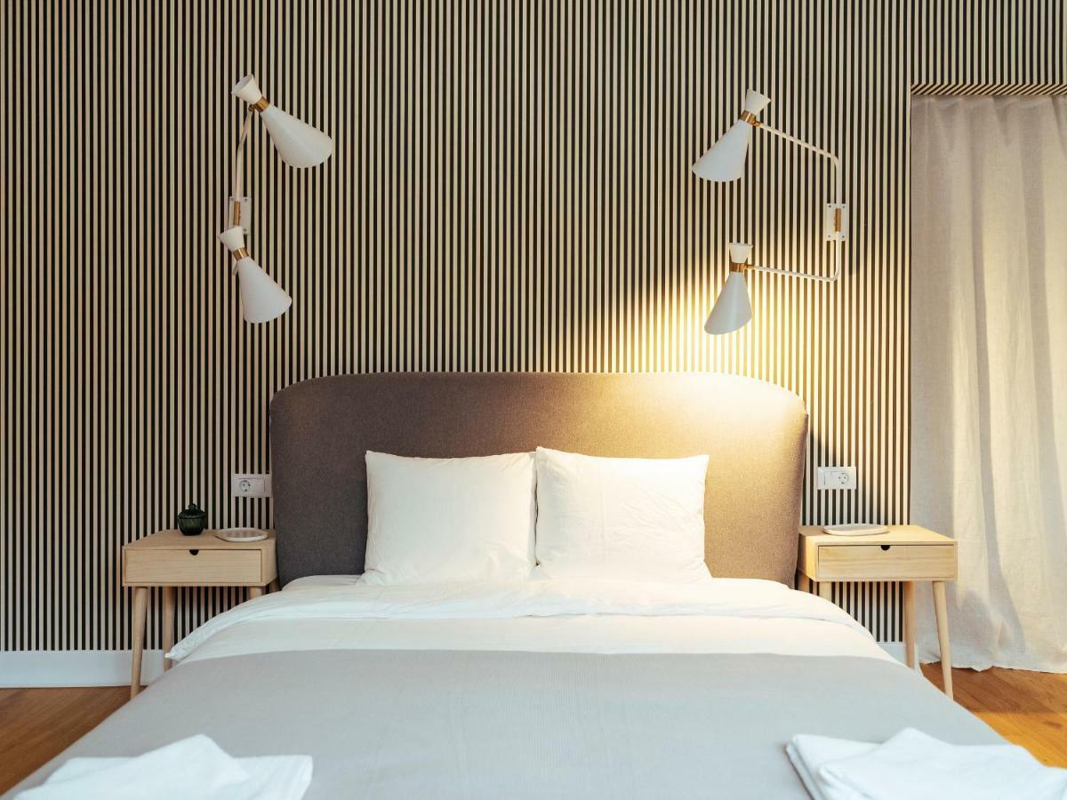 Boutique Luxury Flats - La Maison Du Petit Paris บูคาเรสต์ ภายนอก รูปภาพ