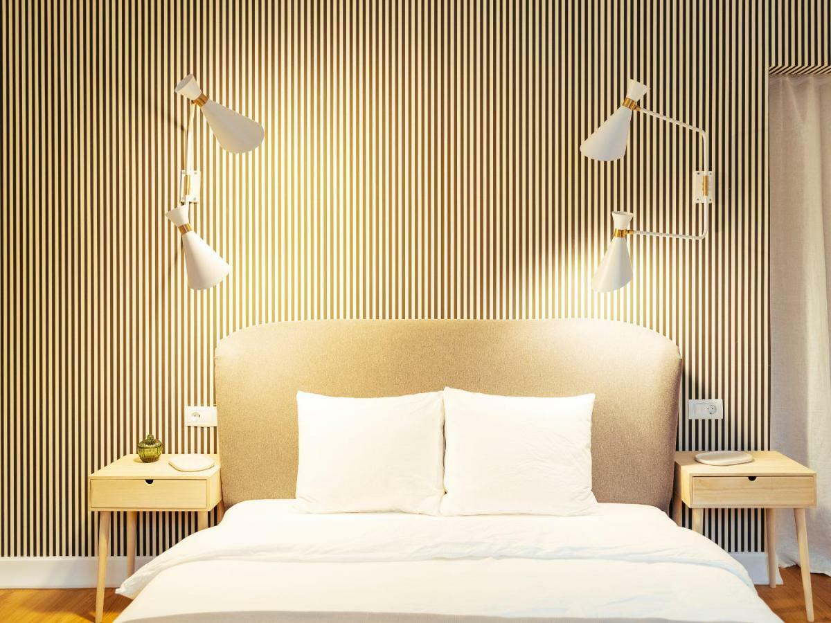 Boutique Luxury Flats - La Maison Du Petit Paris บูคาเรสต์ ภายนอก รูปภาพ