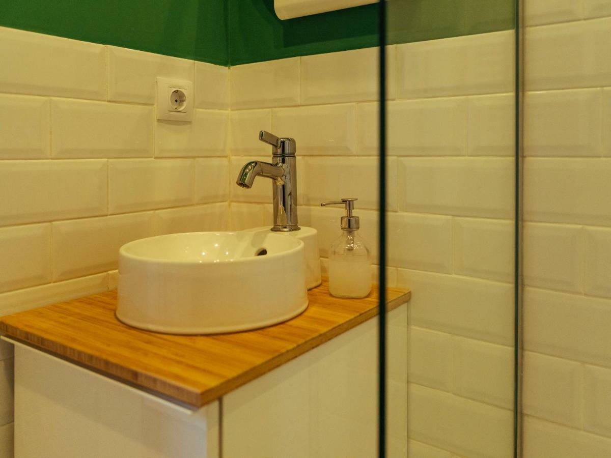 Boutique Luxury Flats - La Maison Du Petit Paris บูคาเรสต์ ภายนอก รูปภาพ